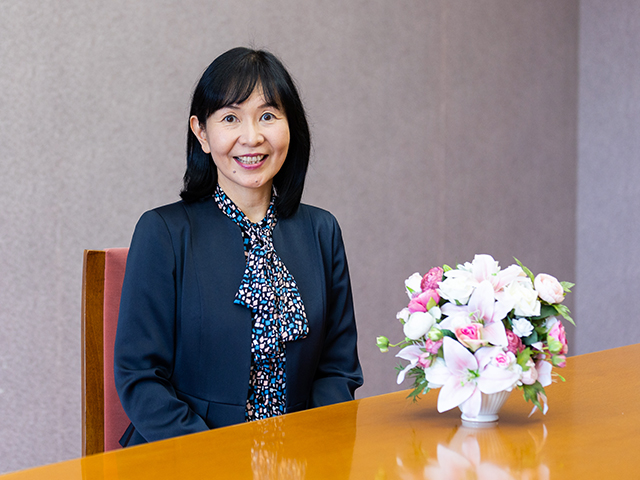 駒沢学園女子中学・高等学校 校長 土屋登美恵