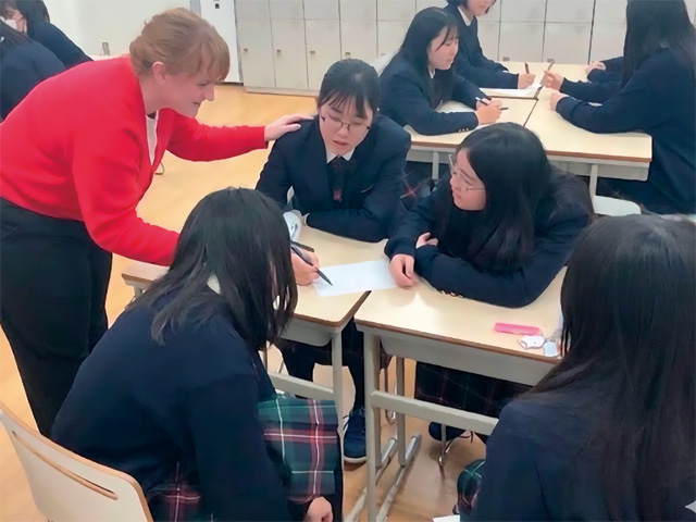 担任・副担任（English Speaker）制