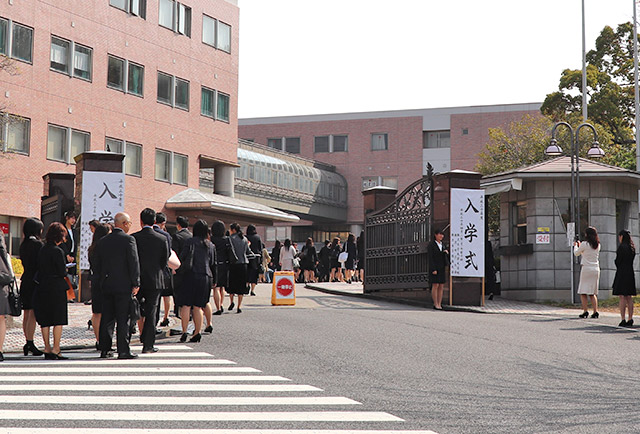 キャンパスカレンダー キャンパスライフ 駒沢女子大学 駒沢女子短期大学