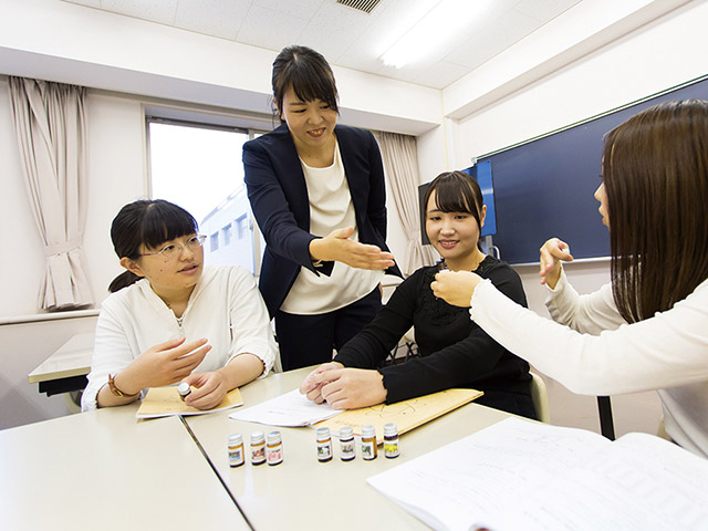 倉住友恵ゼミ（応用心理学）