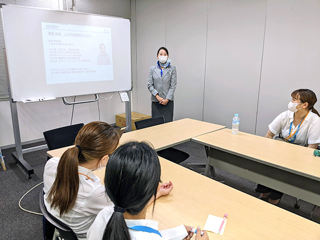 卒業生との懇談会