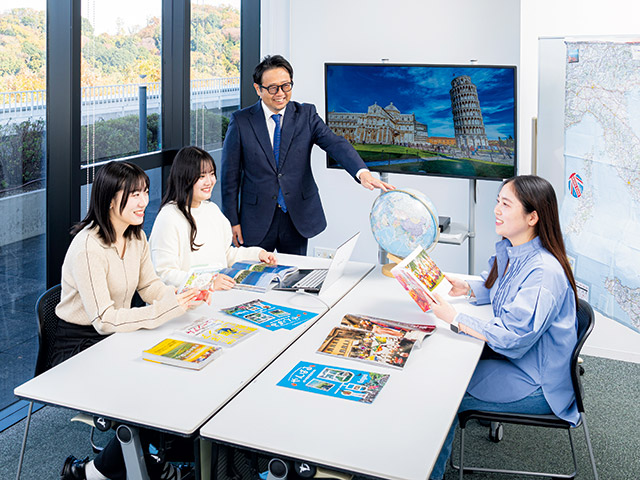 世界観と可能性を広げる学びと多彩な教員