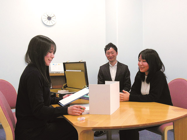 多様な36科目を開講　公認心理師と臨床心理士の両受験資格カリキュラムに対応しています