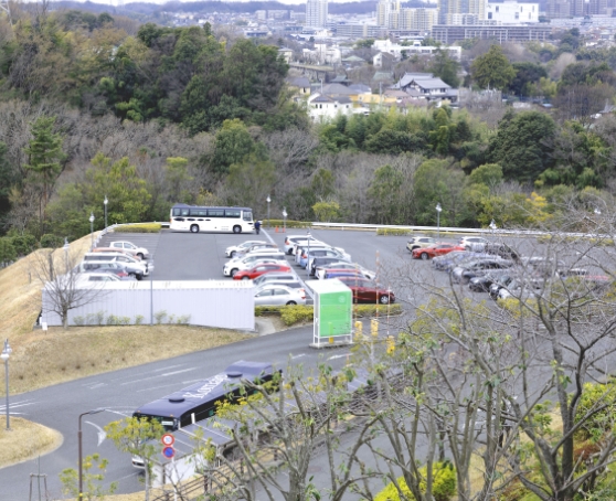 約150台駐車可能・稲城インターより約10分