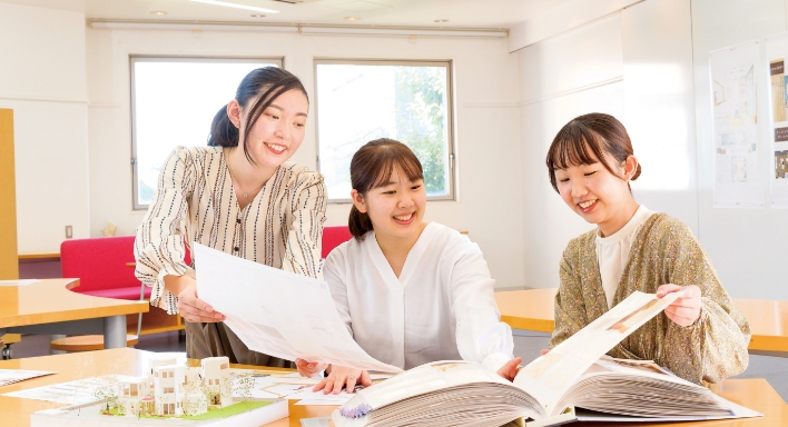 空間デザイン学部