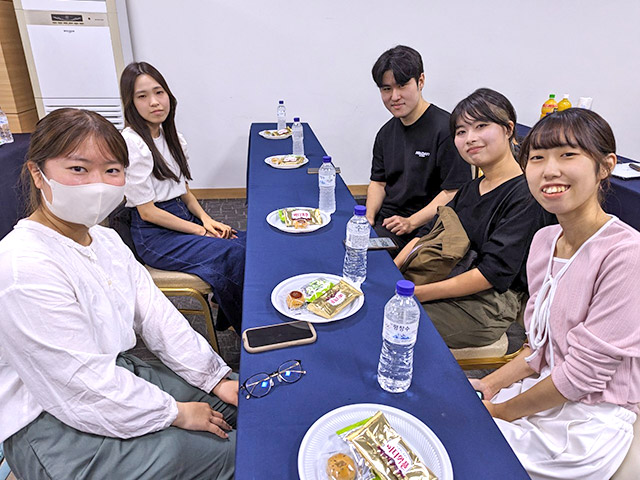 韓国の学生との交流会