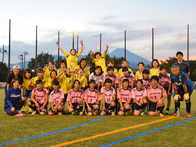 富士山を目の前に素晴らしいグランドで練習試合をさせてもらいました
