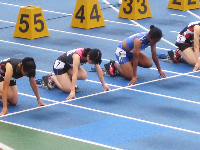 陸上部 第62回東京私学中学高等学校陸上競技選手権大会に出場しました 陸上部 活動報告 クラブ活動 駒沢学園女子中学校 駒沢学園女子高等学校