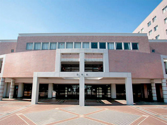 図書館の「居場所」づくりに取り組みました！
