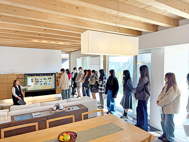 「木の家」は2010年に公開された次の時代の快適を追求する実証実験住宅
