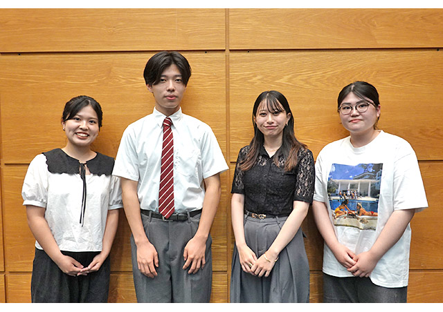 審査委員の伊集院さんと歓談しました