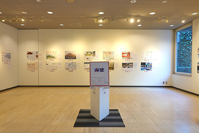 建築会館ギャラリーの作品展示