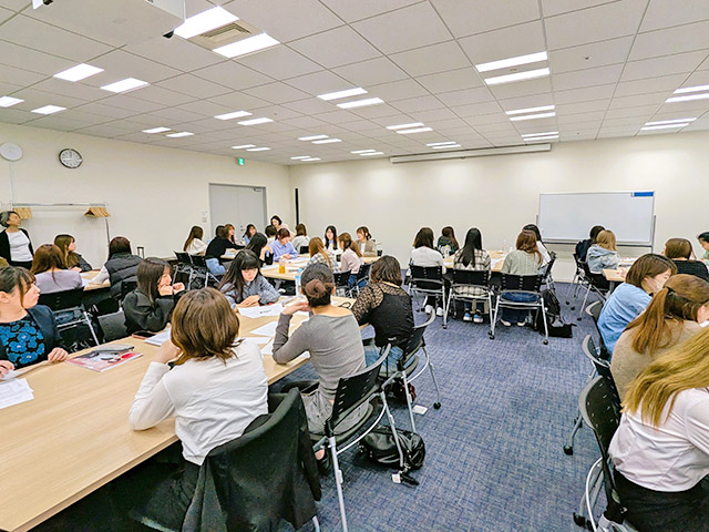 「観光の英語」授業の様子