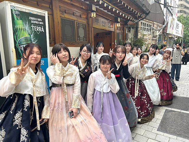 韓国伝統衣装の韓服（ハンポク）体験