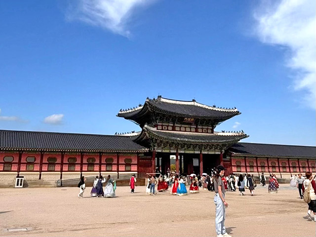 課題で訪れた景福宮