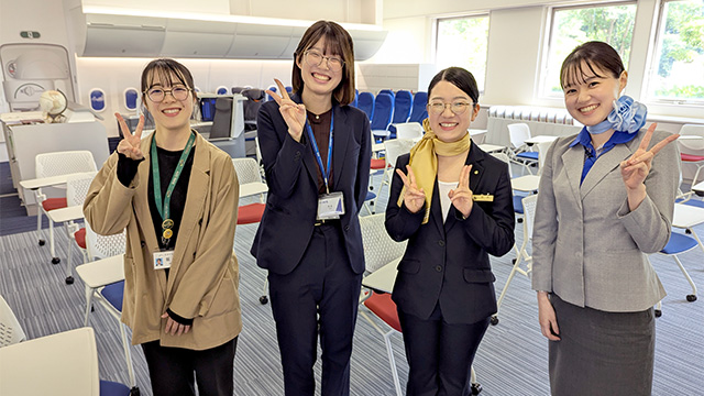 登壇した卒業生の皆さん