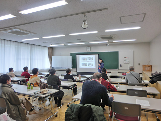 管理栄養士による講話の様子