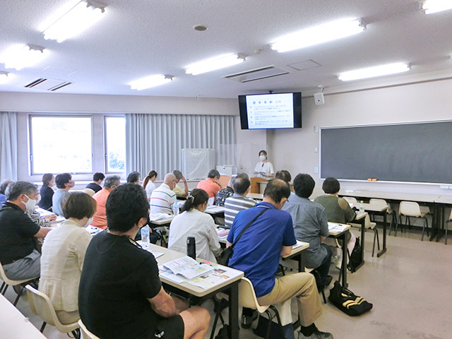 運動生理学教員による運動講話