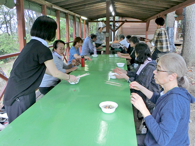 豚汁試食