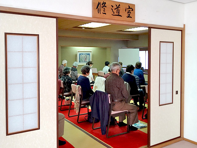 いす坐禅の体験