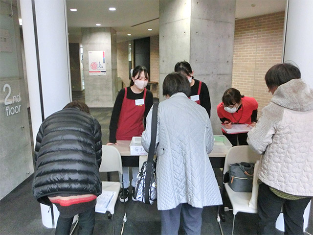 受付の様子