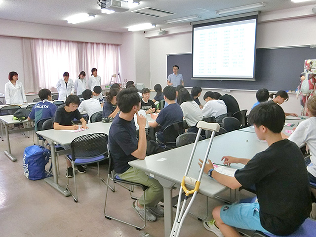 最初に測定会の全体説明を行いました。