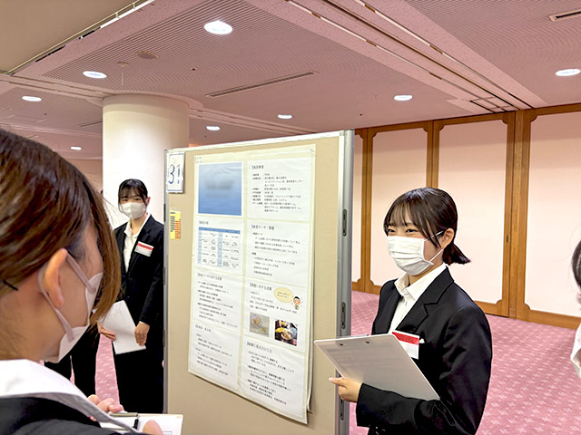 下級生も積極的に質問していました