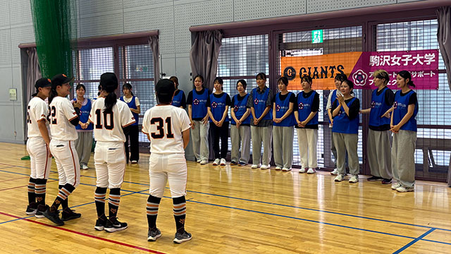 選手の皆さまと学生メンバーでご挨拶