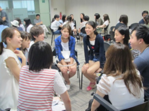 シンガポール国立大学の学生との交流会