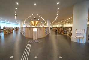 図書館内部