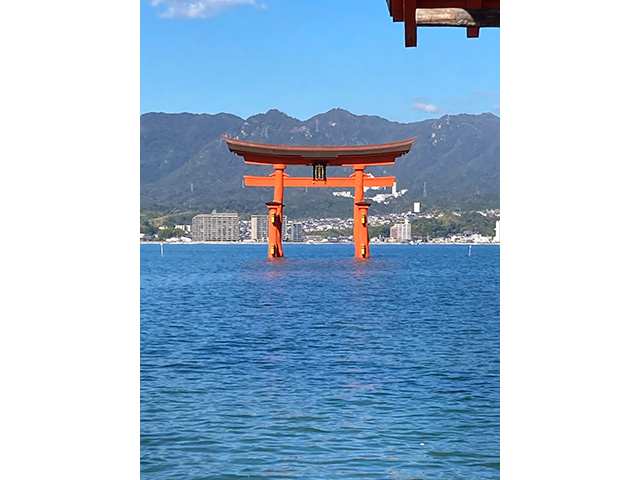 厳島神社の大鳥居