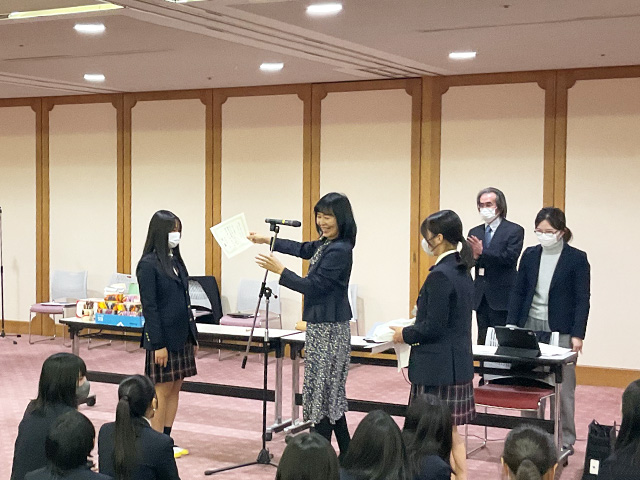 中学3年生の表彰です