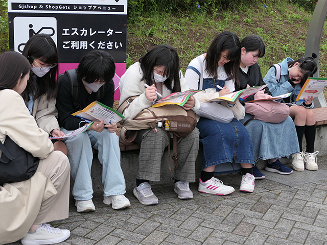 うーん。。なぞ解き難しい。
