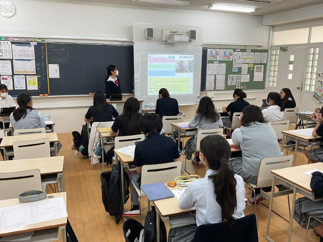 いろんな先生にも来てもらって発表しました！