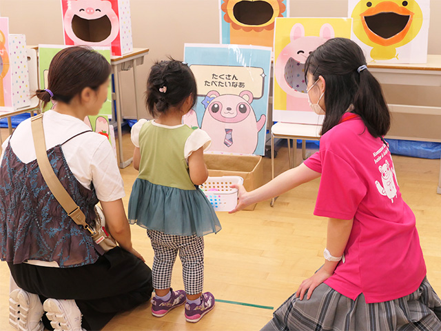 動物さんにボールあげれたかな?