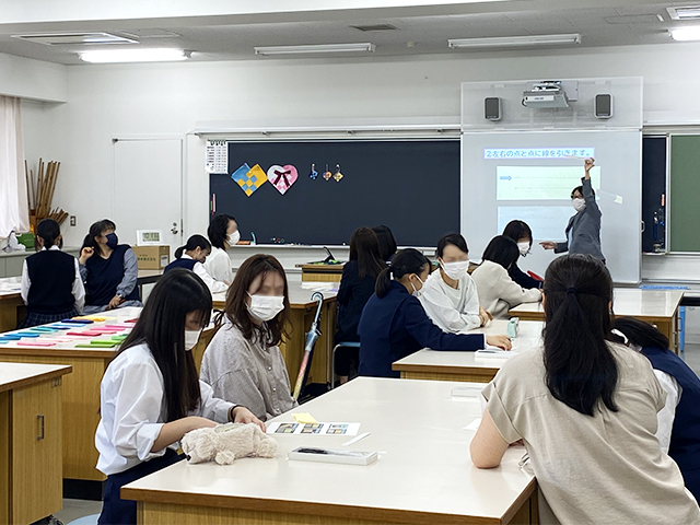 家庭科の授業体験の様子