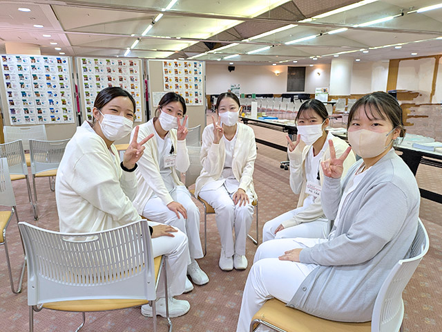 優しい先輩がお待ちしております